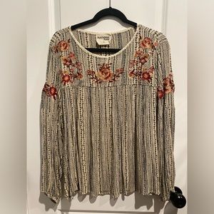 Savanna Jane Women’s Top